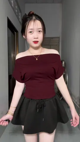 Áo trễ vai kiểu xinhh