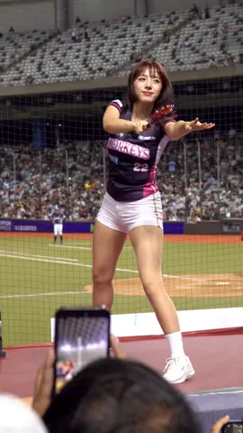 20250912 河智媛 하지원 花枝丸 #樂天桃猿 #林子偉應援曲 #rakutengirls #河智媛 #하지원 