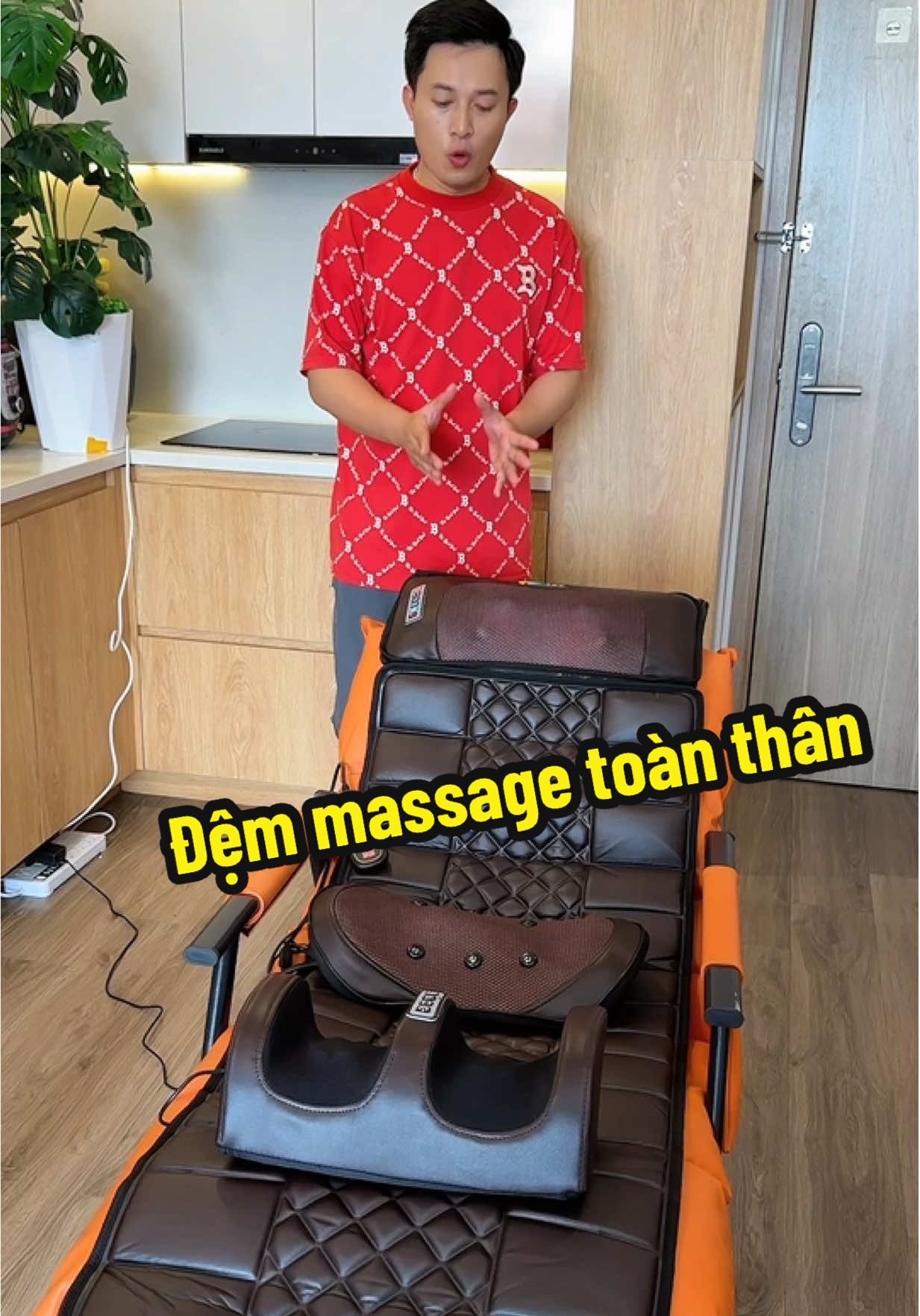 Đệm massage toàn thân cao cấp, massage kèm thảo dược từ đầu đến chân #demmassage #demmassagetoanthan #xuhuong #nhanuytin88 #maymassage 