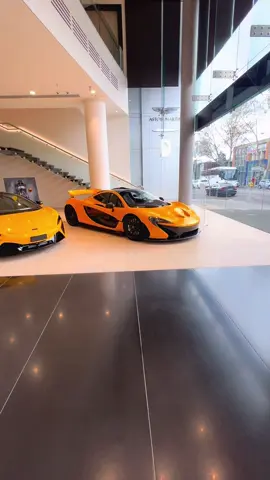P1 in Melbourne #p1 #car #carsoftiktok #holytrinity #melbourne 
