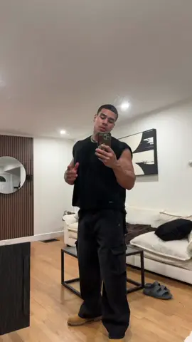 Date night sushi! 🍣  #fyp #datenight 