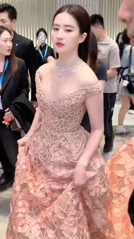 Goddess MULAN ❤😍 #fyp #foryou #mulan #liuyifei 