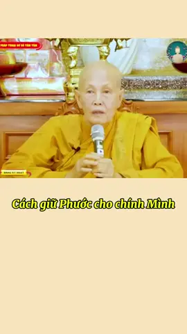 Sư Cô Tâm Tâm chủ giảng  