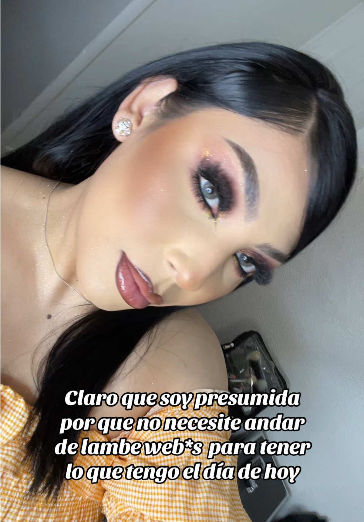 Quieren más o les frío un 🥚?, 😅 no se crean así no me llevo 😆 #parati #foryoupage #beautycontentcreator  #businessowner #makeupartist 