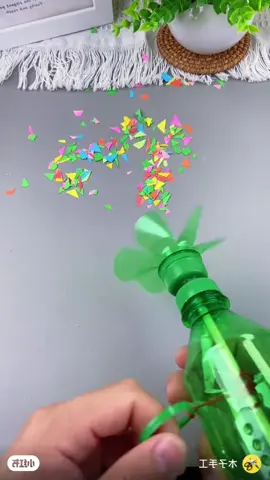 Cómo hacer un VENTILADOR CASERO hecho con materiales reciclados #DIY #gadget #truco #hacklife #foryoupage❤️❤️ 