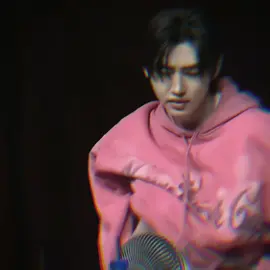 POV. Asupan pagi hari Setelah bertengkar dengan Sunghoon tadi, kini kamu memutuskan untuk pergi kesebuah taman yang cukup dekat dengan apartemen mu. Kamu pergi diam-diam tanpa sepengetahuan Sunghoon karna rencananya kamu akan bertemu seseorang yang selama ini cukup dekat dengan-mu. Setelah menunggu selama beberapa menit, akhirnya yang kamu tunggu-tunggu pun datang. 