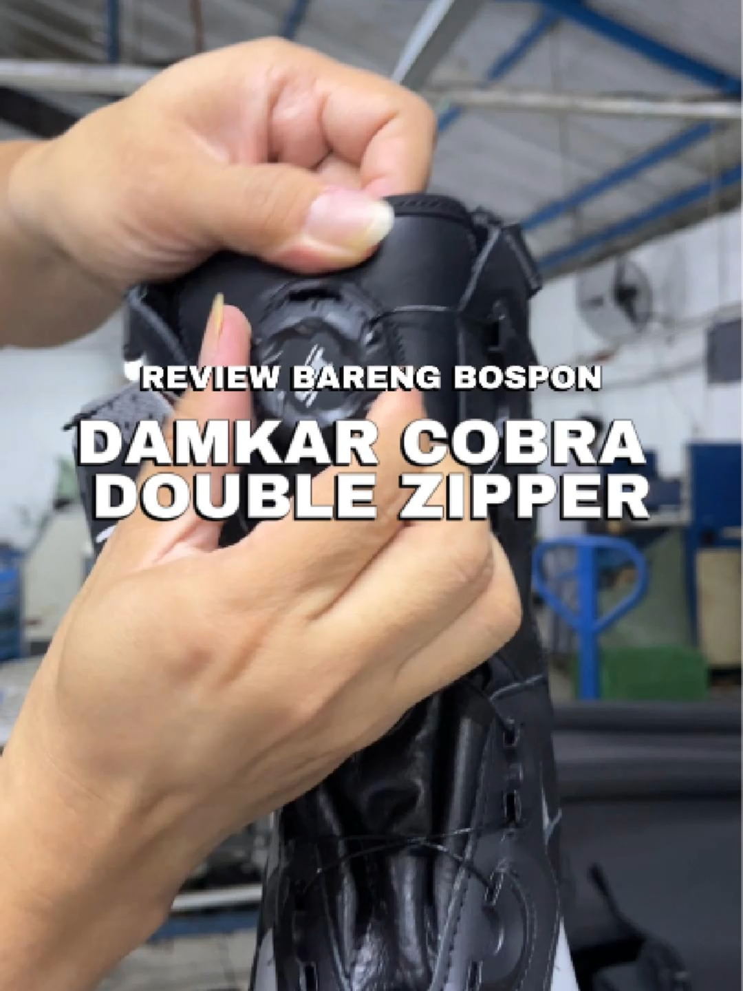 Ini kan yang di tunggu - tunggu sama pekerja Damkar di Indonesia??? Yap JBS DAMKAR COBRA DOUBLE ZIPPER segera rilis!! #sepatu #sepatupdl #damkar #damkarindonesia #damkarcore #fyp