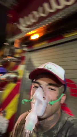 Big Top had an asthma attack at Ralph’s ! #prayforbigtop 