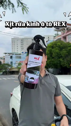 Nước lau kính xe ô tô Kha đang dùng #phukienoto #oto #phukienxehoi #chamsocoto #LearnOnTikTok 