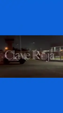 #ÚltimaHora 🔴| Cerca de las 22:10 de la noche, Alejandro Gilmare Mendoza, alias “El Choko”, presunto líder del grupo criminal “La Chokiza”, fue ingresado este viernes al penal federal de máxima seguridad del Altiplano, tras ser trasladado desde la sede de la FEMDO en la Ciudad de México. 👉El operativo, encabezado por elementos de la Guardia Nacional, se realizó en un vehículo blindado y bajo estrictas medidas de seguridad. “El Choko” fue detenido el pasado 10 de septiembre en Ecatepec como parte de la Estrategia Nacional contra la Extorsión y del Operativo “Restitución” en la Entidad mexiquense.