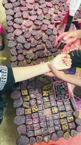 প্রিয় মানুষটার নাম হাতে লিখার অনুভূতি তাই আলাদা...!!#foryoupage #viral #unfrezzmyaccount #foryou #bdtiktokofficial🇧🇩 @TikTok 