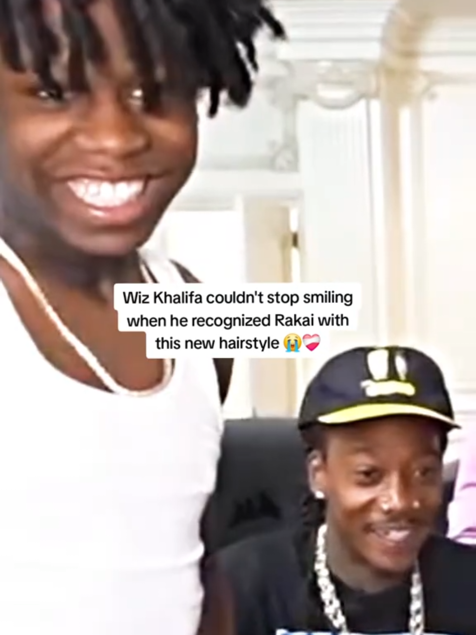 Wiz Khalifa couldn't stop smiling when he recognized Rakai with this new hairstyle 😭❤️‍🩹 #kaicenat #wizkhalifa #rakai #fyp 