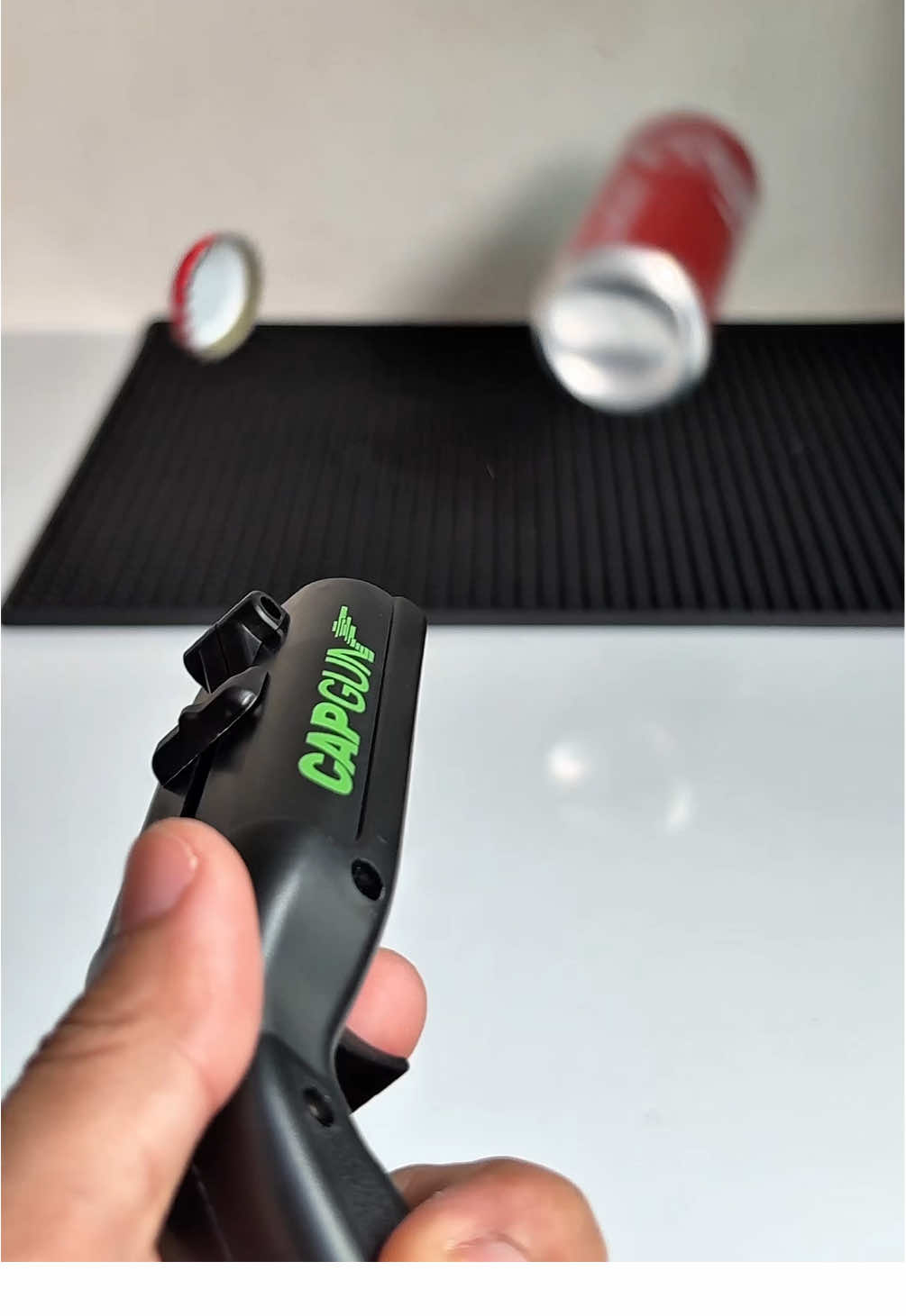 ASMR ที่เปิดฝาขวดยิงได้ 🔫💥 โคตรเท่ 🖤 #ที่เปิดขวด #ที่เปิดฝาขวด #ที่เปิดขวดยิงได้ #โคตรเท่ 