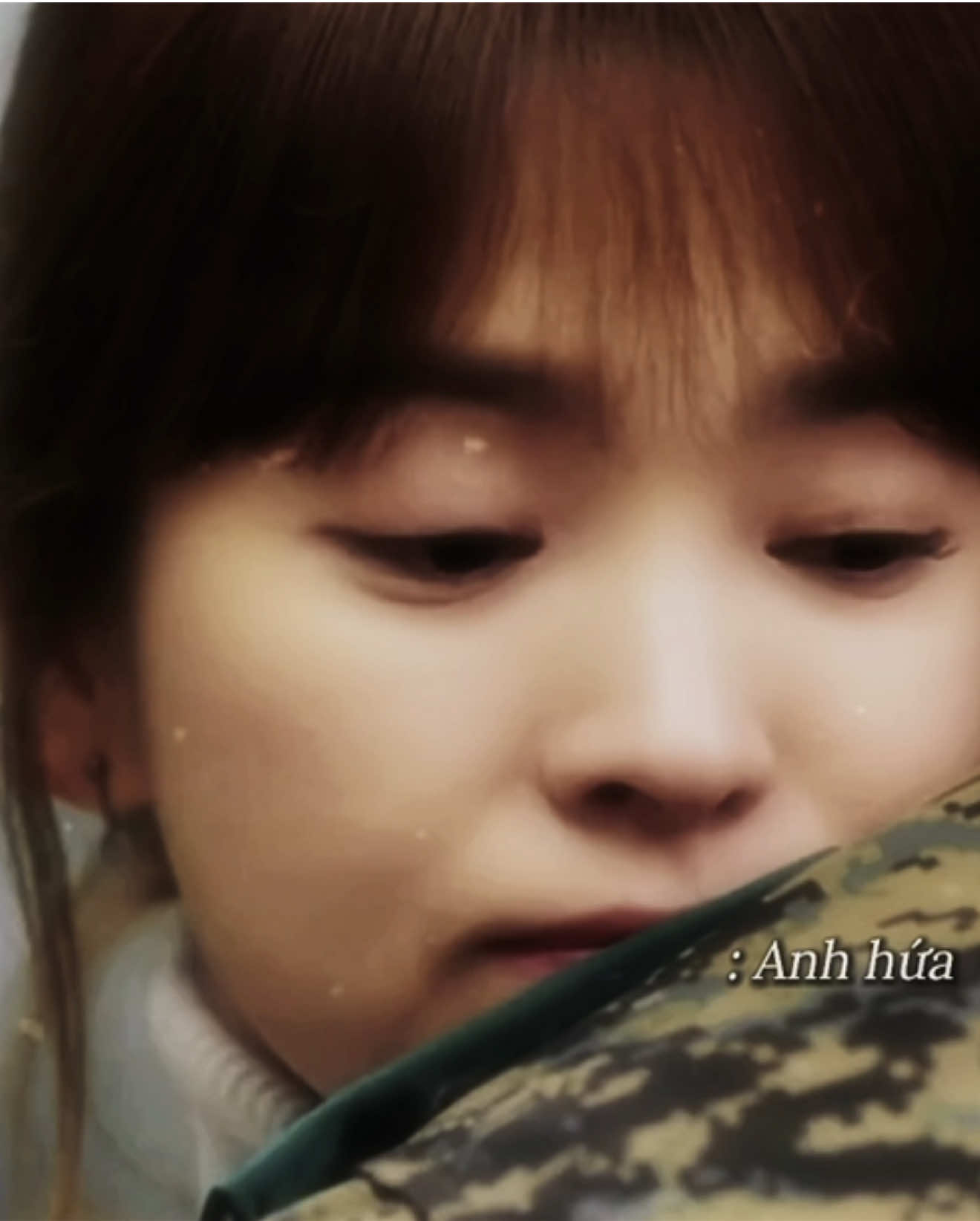 Vẫn luỵ bác sĩ Kang Mo Yeon và đại uý Yoo Shi Jin#descendantsofthesun #hauduemattroi 