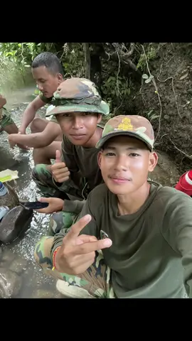 រ៉ោករ៉ាក🤣with@Thabhq _ថន ចាន្ថា🇰🇭👨‍✈️🖤 #fyp #foryou #Rithh #តាកែវផ្ទះខ្ញុំ #មជ្ឈមណ្ឌលហ្វឹកហ្វឺនភ្នំស្រង់ 