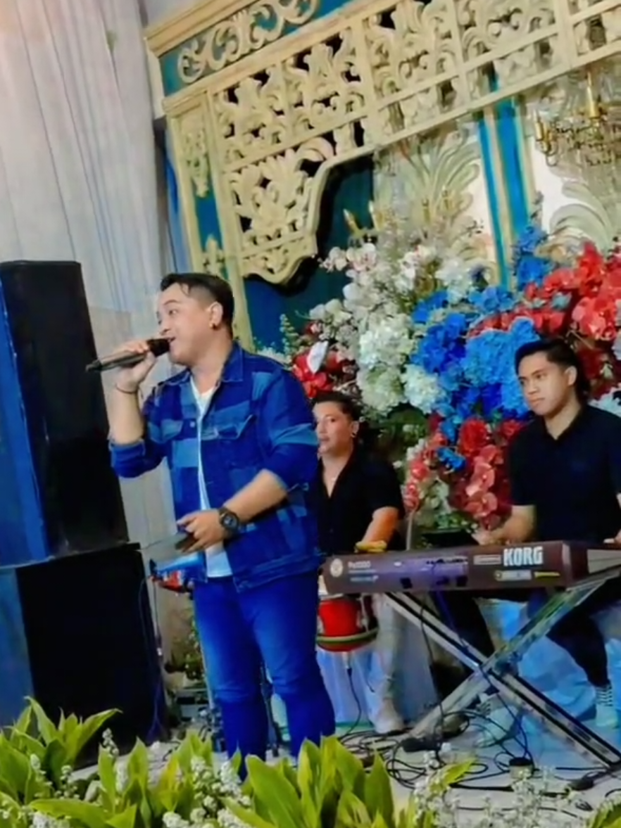 Tanda Merah moaaas  FAYOLA Music Project. BUYA Audio @electonejombang @nanda_kendang @edoarpeggio132 @ngrolas12 @afikbuya #tandamerah #dangdut #mc #ceksound #fyp 