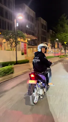 coba absen yang ikut acara jumat gaul