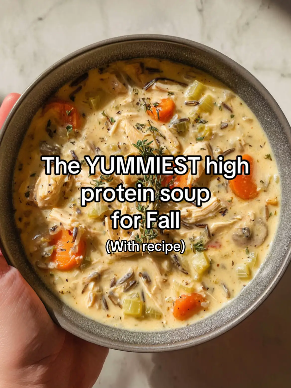 🥣 Cozy season calls for BIG bowls of comfort ✨ This high-protein soup is creamy, hearty, and perfect for chilly fall nights. Packed with flavor + protein to keep you full and warm all season long 💪🍂 #HighProteinMeals #ProteinPacked #HealthyComfortFood #FallDinnerIdeas #SoupSeason #WinterEats #MealPrepRecipes #EasyDinnerIdeas #HighProteinDinner #AmericanFall