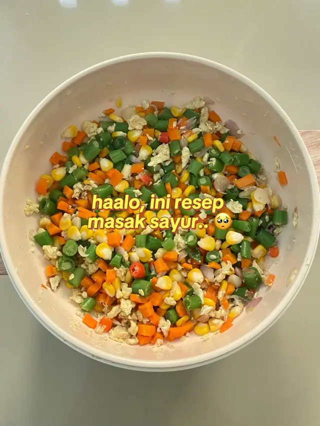 laper tp galau? tetep masak ya bes biar bisa mam 🥺🫰🏻 budget: wortel 2k buncis 2k jagung 3k telur 2k #resep #resepanakkos #simple #menudiet #lany 