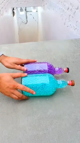 asmar##bottleonstairs #bottlebreaking #asmrbottle #softthingbottle #bottlecrunching 