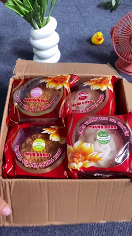 Mua 10 bánh tặng 1 bánh#banhtrungthutruyenthong #banhtrungthu #banhtrungthuthanhdung #banhtrungthulamthuy #vuitettrungthu 