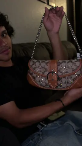 I LOVE MY MANNN 😛 #fyp #coach #bag 