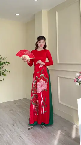 Quá xuất sắc ❤️ #aodaigiaovien #giaovien #aodaithietke #aodaitruyenthong #aodaiquynhnguyen #20thang10 #20thang11 #8thang3 #kiyeu #khaigiang #aodai 