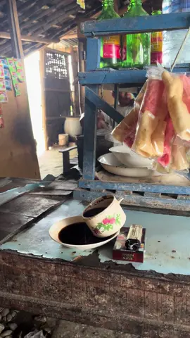 Kegiatan sing ndak oleh di skip☕️ #kopag #kopihitam #puhjarakplemahan #kediri #fyp 