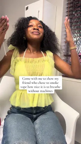 Someone switch on the lights😭it’s too dark in here #leavethatpowerbank #satire