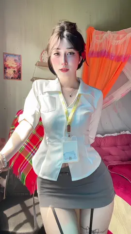 Thư ký của sếp . Nay nghỉ làm ở nhà đú trend nha 🤣😆.!!!#xuhuong #lovetiktok #fyp #Love #foryou 