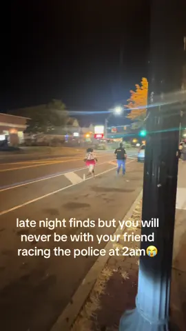 racing the police at 2am was the highlight of the night 😭😭😭 @yanag 