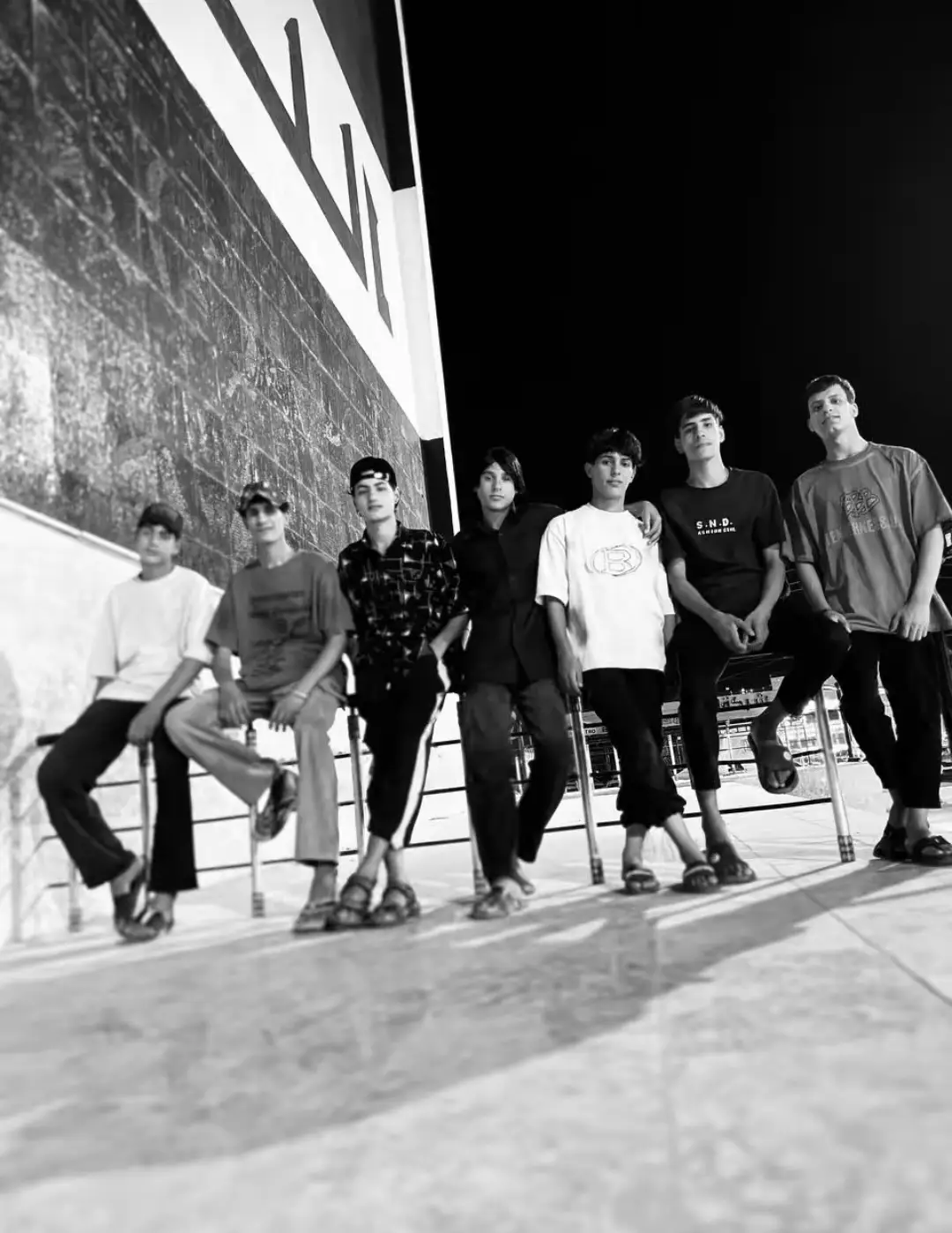 @𝓐𝓵𝓲☪️ @حـُـر 🌀 @حميد🥇👤 @ع 💤لي @♯ سكاآيـلر⤹ @فأگد أخو #الدوانيه_مدينتي🤍 #محرم #اكسبلور #مالي_خلق_احط_هاشتاقات #الزوراء 