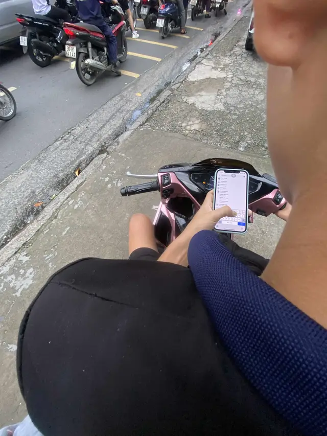 Đâu phải là anh không yêu em đâu,chỉ là anh không thể yêu theo cách mà em muốn thôi.Thật sự anh đã yêu em bằng tất cả những gì anh có rồi…#xuhuong #xuhuongtiktok #xh 