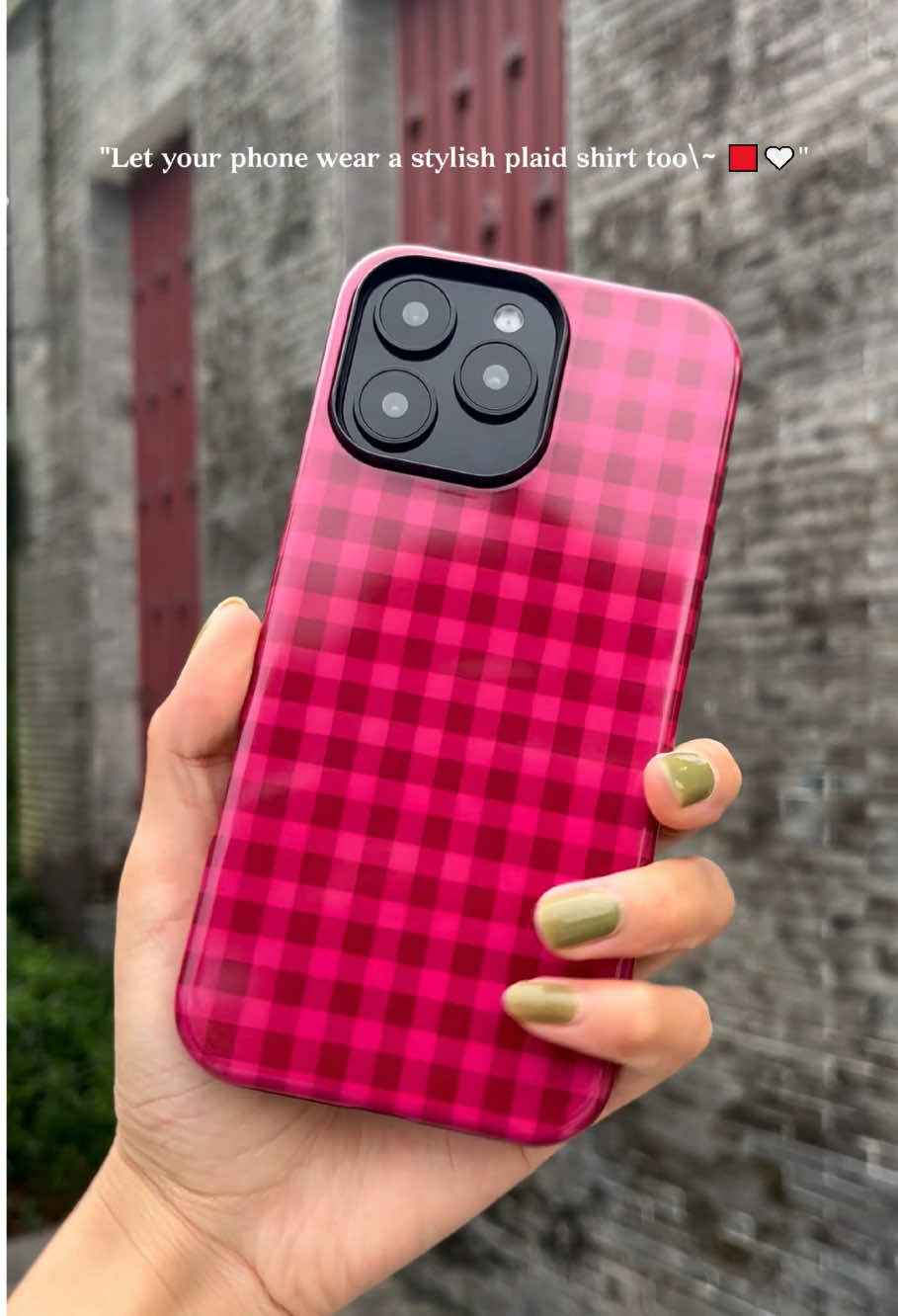 This gingham case? So fire 🔥#iphonecase #case #caseiphone #tiktokshopcreatorpicks #tiktokshoplabordaysale 