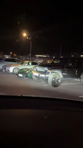 Alors la la accroche toi bien #carspotting 