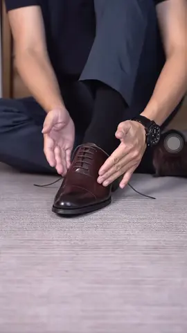 Giày Oxford – tinh giản mà sang, lựa chọn chuẩn cho quý ông hiện đại #giayoxford #giaytay #giaynam #giaycongso #phongcachnam 