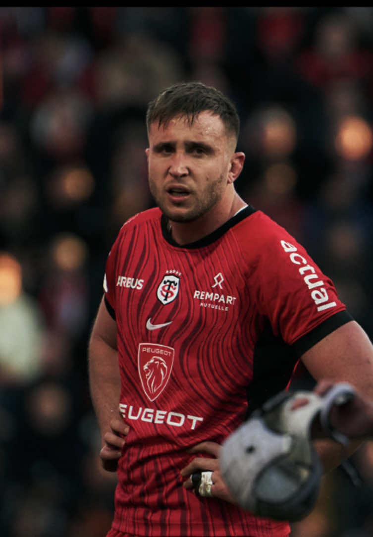 Anthony Jelonch is a real beast 🇫🇷.    #rugby #highlight #anthonyjelonch #stadetoulousain #francerugby 
