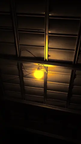 اللهم حرم نار جهنم على أمي وأبي “Ya Allah haramkan lah api neraka menyentuh ibu dan bapakku” #quotesislami #mahalulqiyam #sholawat #xybca #masukberandamuu 