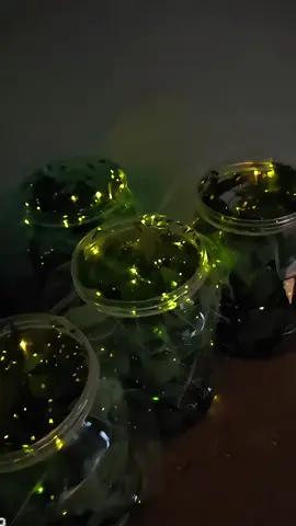 ✨✨✨✨ Fireflies in a jar!! Disclaimer: Not the owner of the video!! #fireflies #jar 