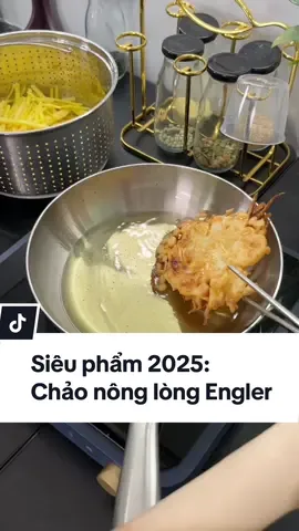 Cứ phải gọi là chống dính đỉnh của chóp lun!!!!!🤩 Chị em nào đang tìm 1 chiếc chảo “ nhỏ mà có võ” thì nhớ rinh ngay em chảo Engler này về đội của mình nhé! #chao #engler #xuhuong #chaochongdinh #giadungthongminh 