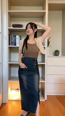 (EXCLUSIVE CI FEBY X MORYEN) rebbeka rok panjang wanita#rokwanita #rokjeans #rokkekinian 