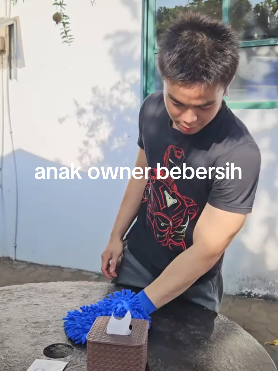 Prepare buka Pawon Bogana Teras Keraton Kacirebonan, setiap Sabtu & Minggu 16.00 - 22.00 Mini museum Kacirebonan free HTM 17.00 - 21.00 setiap akhir pekan.  Photobooth setiap hari 10.00 - 22.00. hayu!