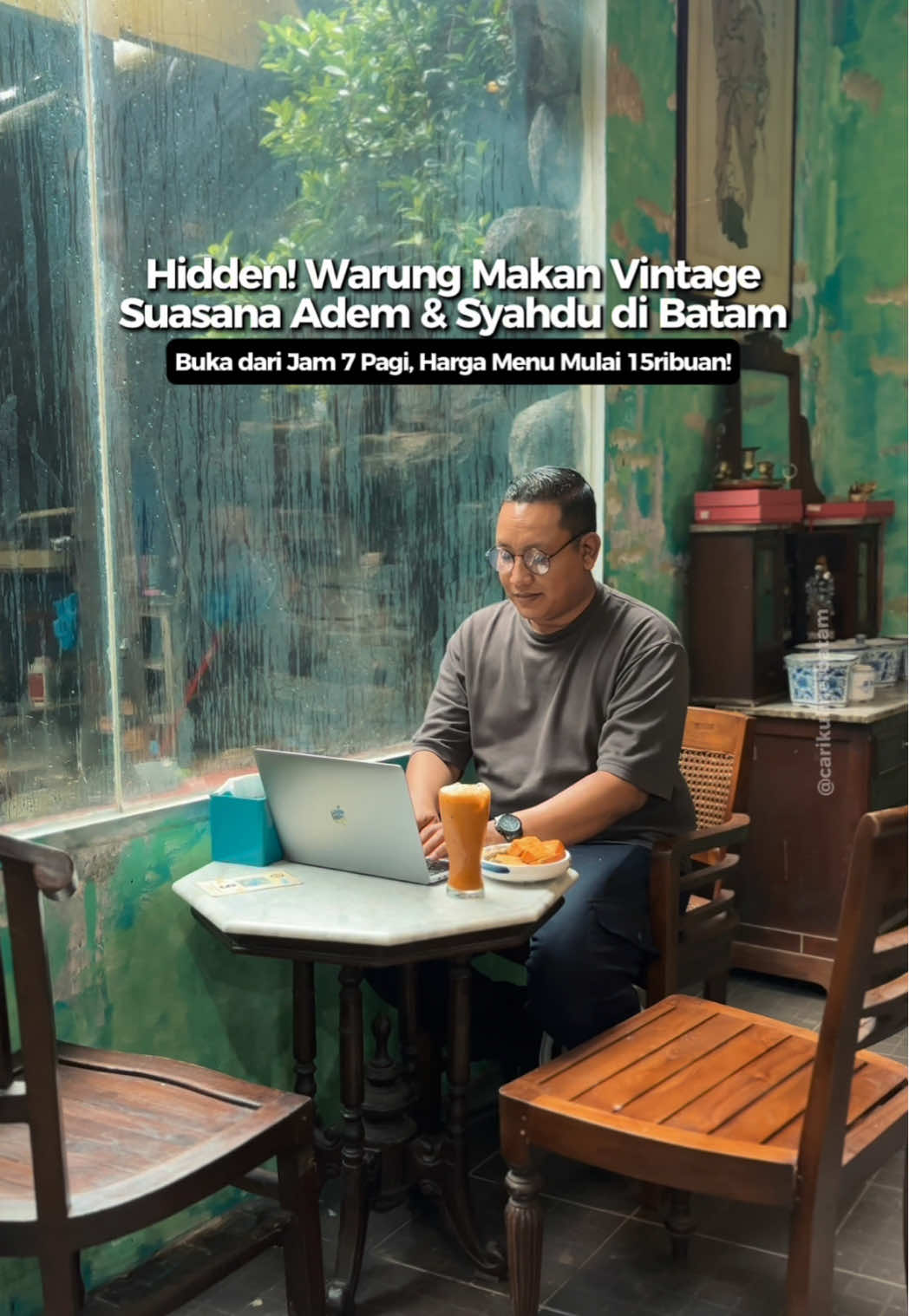 Mau nongkrong sampai malam dengan suasana vintage bisa banget kesini, lokasinya ditengah kota tapi tempatnya agak hidden 😎 👍 #placetogobatam #batam #carikulinerbatam #kulinerbatam #kulinerindonesia 