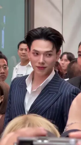 หล่อแตกแตนมาก!! ยิ้มทีแทบบ้า DAOU NIHAOCHINA  #ภิรมย์ชมจันทร์ไปกับต้าห์อู๋ #daou #ต้าห์อู๋ 