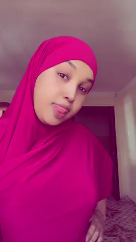 Ar biri haleyga war hayo yaqeee Rer beydhawo 😌😌😇