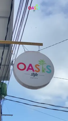 😄🌴 Oasis Hotel 🌴😄 Liburan penuh keceriaan dimulai dari tempat menginap yang tepat! Oasis Hotel hadir dengan suasana cerah, nyaman, dan dekat dengan pantai, bikin mood liburan Anda makin hidup & berwarna. 🌊✨ 📍 Jalan Kalen Buaya No.88 Pangandaran 📞 0851-8728-7270 Ayo ciptakan momen liburan seru dan ceria bersama Oasis Hotel! 🏖️ #OasisHotel #CeriaDiOasis #HotelPangandaran #LiburanCeria #fyp 