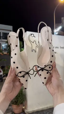 Giày bệt mũi nhọn bi dinh yêuu lắm ý #giayxinh #xuhuongtiktok #depsandal #caogotdep 