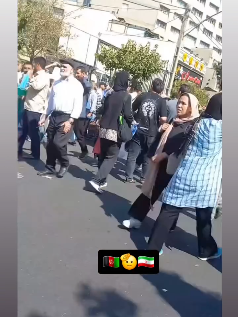 وضعیت افراد دارای برگه سرشماری در ستارخان تهران 🇦🇫🇮🇷  #برگه_سرشماری #برگه_سرشماری_اتباع_افغانستانی #ایران #مهاجرین_افغان #هزاره_پشتو_ازبک_افغان_هم_وطن 