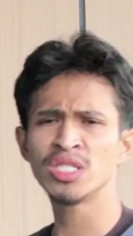 Un Tê #UnTê #travelzeed #โก๋จ่อย  #อุนเตะ #headdance 