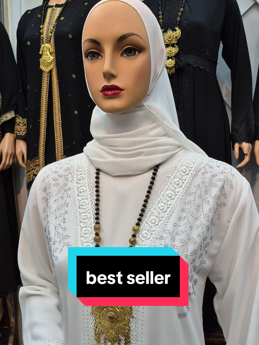 Ready kembali ya jangan sampe gk kebagian,gercep ya say #abaya #abayastyle #abayaputih #abayagirls #abayafashion 